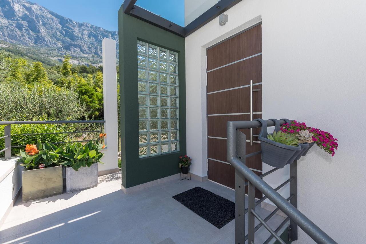 Villa Steffi Baška Voda Екстериор снимка