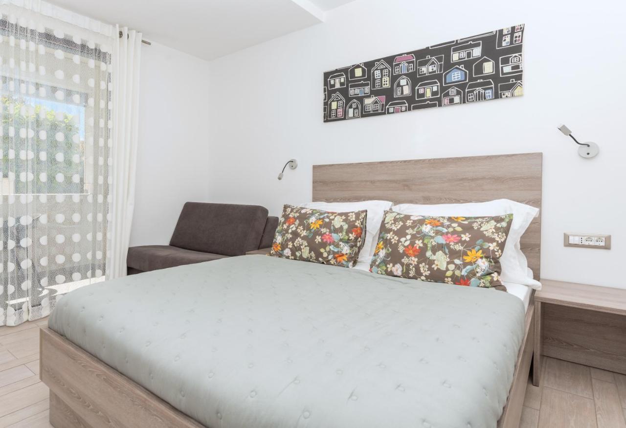 Villa Steffi Baška Voda Екстериор снимка