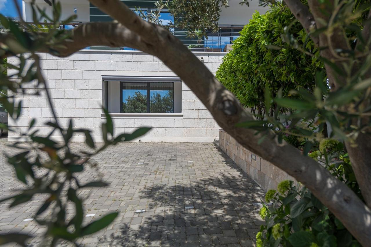 Villa Steffi Baška Voda Екстериор снимка